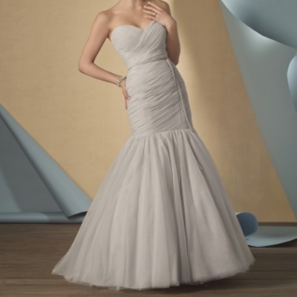Alfred Angelo 2436 Champagne Wedding Dress